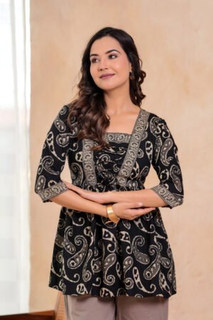 Zig-zag border peplum